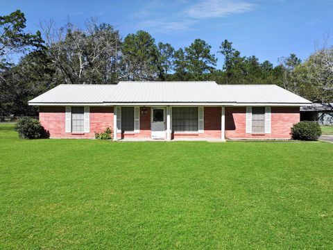 A home in Lumberton