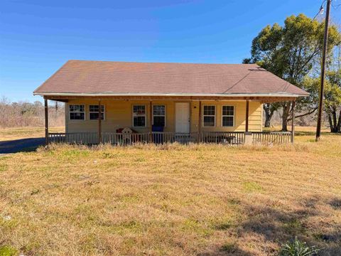Photo of 1601 Lamar, Orange, TX 77630 (MLS # 264998)