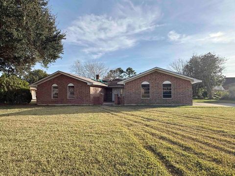 Photo of 4715 Cartwright, Beaumont, TX 77707 (MLS # 264303)