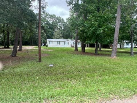 Mobile Home in Cleveland TX 181 Cr 3793.jpg