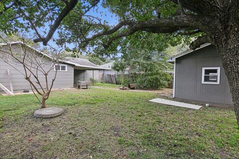 A home in Groves