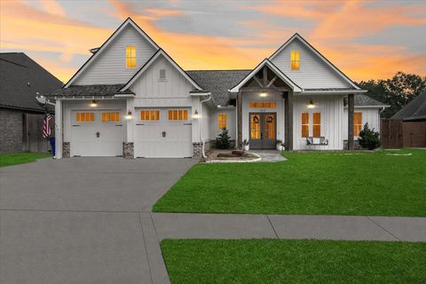 A home in Lumberton