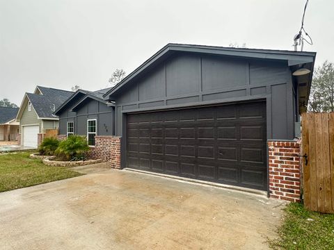 A home in Vidor