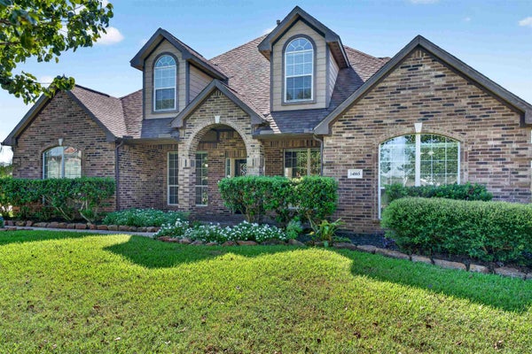14865 LISA LN, BEAUMONT, TX 77713 - Image 084e1a42e1bd44a4badaaf03833f182b/157166653