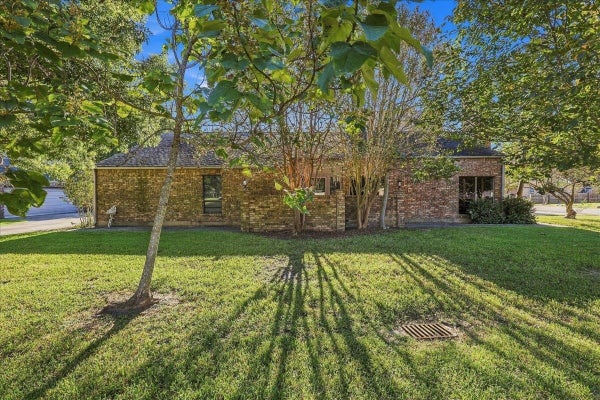 7848 BRAZOS AVE, PORT ARTHUR, TX 77642 - Image 0921adff2da06a00e1282aba5e02fc38/765911827