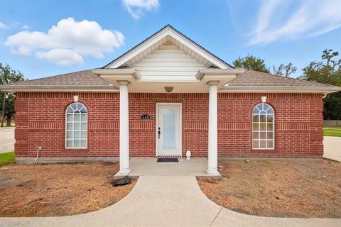 Photo of 440 Texas Avenue, Bridge City, TX 77611 (MLS # 261051)