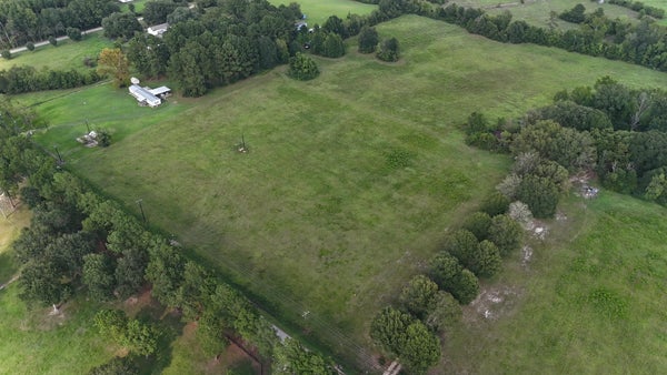 147 COUNTY RD 737, BUNA, TX 77612 - Image 0a3963b52cf45f102cefb5351f1d021d/3787596007