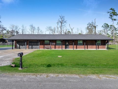 Photo of 7662 Roger St, Orange, TX 77632 (MLS # 264433)