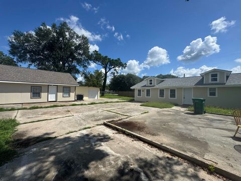 Photo of 2924 Byley, Orange, TX 77630 (MLS # 259531)
