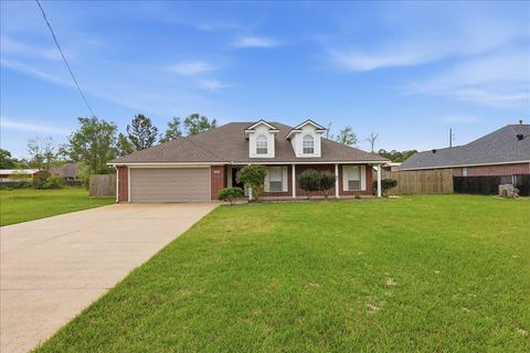 Photo of 249 Country Ln, Lumberton, TX 77657 (MLS # 266298)