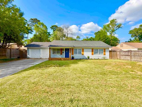 Photo of 5490 Vance, Beaumont, TX 77706 (MLS # 266245)