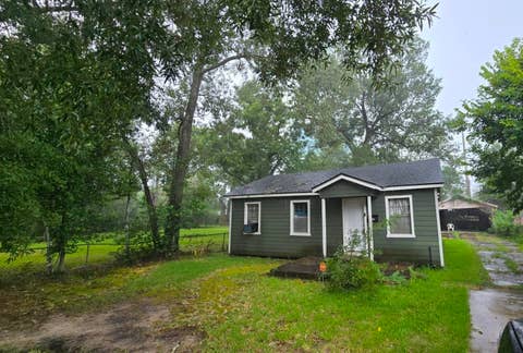 Photo of 4745 Harding Dr, Beaumont, TX 77703 (MLS # 270000)