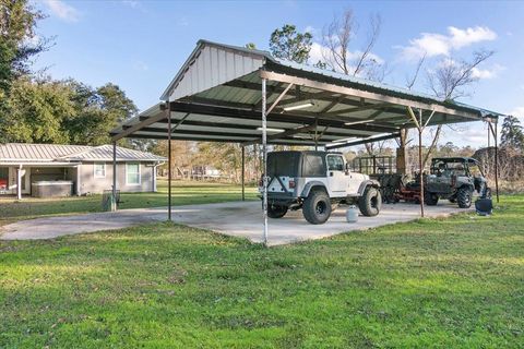 A home in Vidor