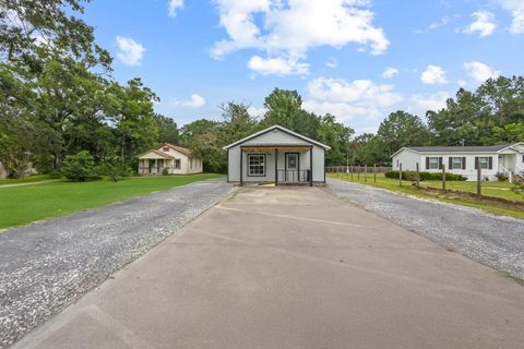 Photo of 34041 US 96, Buna, TX 77612 (MLS # 259608)