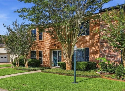 Photo of 425 Longmeadow St., Beaumont, TX 77707 (MLS # 268370)