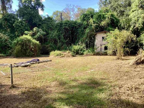 A home in Kirbyville