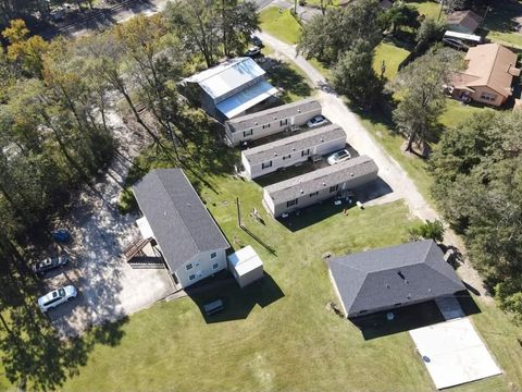 Photo of 434 Business US Hwy 96, Buna, TX 77612 (MLS # 265182)