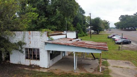 A home in Burkeville