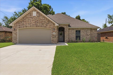 Photo of 9555 Landis Dr, Beaumont, TX 77706 (MLS # 269563)