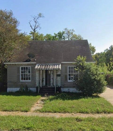 Photo of 430 E Elgie, Beaumont, TX 77705 (MLS # 270675)