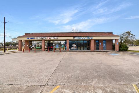 Photo of 404 Hwy 96 S, Silsbee, TX 77656 (MLS # 264397)