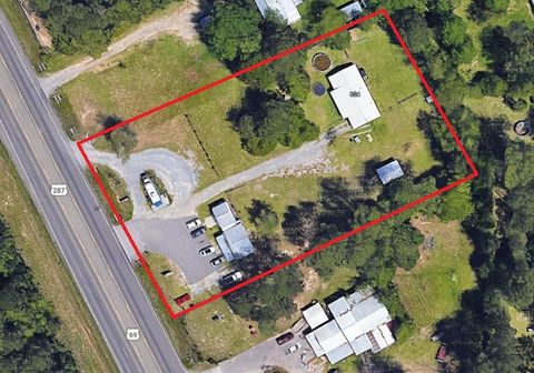 Photo of 618 N LHS Dr, Kountze, TX 77625 (MLS # 267365)