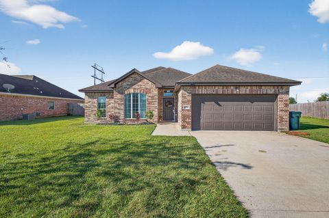 Photo of 604 Cypresswood, Orange, TX 77630 (MLS # 262742)