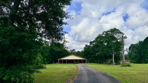 Property photo of 7365 N Linscomb Rd, Vidor, TX 77662
