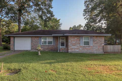 Photo of 350 W Smith St, Sour Lake, TX 77659 (MLS # 270054)