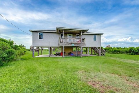 Photo of 3253 Hwy 87, Crystal Beach, TX 77650 (MLS # 266170)