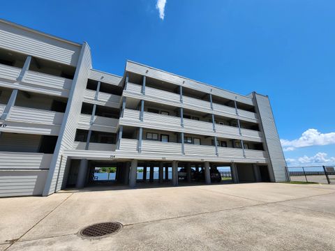 Photo of 580 Pleasure Island Blvd Unit 223, Port Arthur, TX 77640 (MLS # 266542)