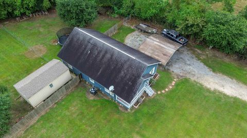 A home in Vidor