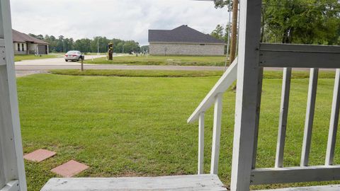 A home in Vidor