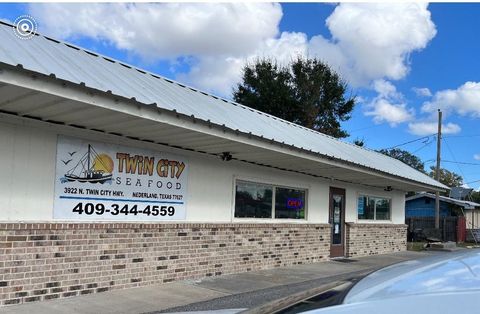 Photo of 3922 N Twin City Hwy, Nederland, TX 77627 (MLS # 258845)