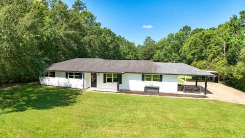 Photo of 3896 Hwy 69 S, Rose Hill Acres, TX 77657 (MLS # 268123)