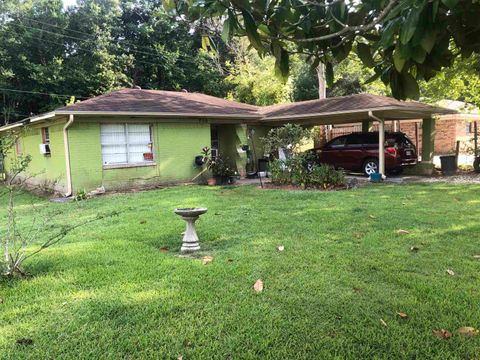 Property photo of 765 W Herring Street, Sour Lake, TX 77659