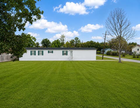 Photo of 1719 Western Ave, Orange, TX 77630 (MLS # 270408)