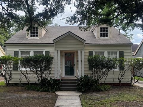Property photo of 2225 Long, Beaumont, TX 77701