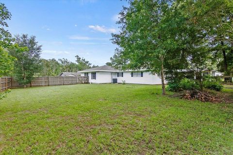 A home in Silsbee