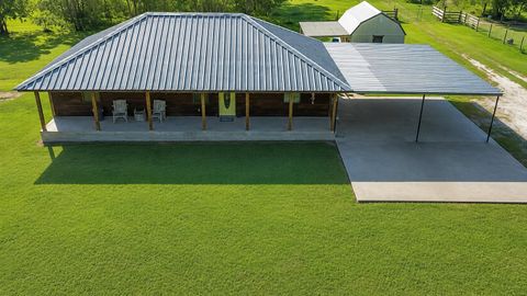 Property photo of 27717 Hwy 124, Winnie, TX 77665