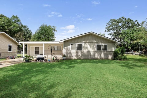 Photo of 2735 64th St, Port Arthur, TX 77640 (MLS # 271648)