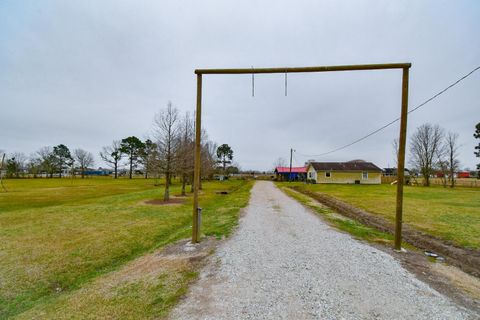 Photo of 8683 Fm 365, Beaumont, TX 77705 (MLS # 265142)