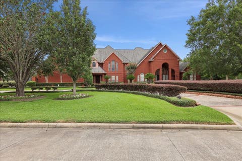 Property photo of 7510 Shadow Creek Dr, Beaumont, TX 77707