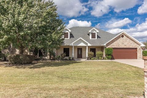 A home in Lumberton