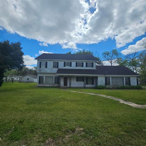 Property photo of 565 W Hartel St., Sour Lake, TX 77659