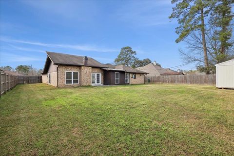 A home in Vidor