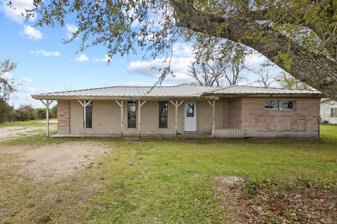 Photo of 19961 Englin Rd., Winnie, TX 77665 (MLS # 266051)