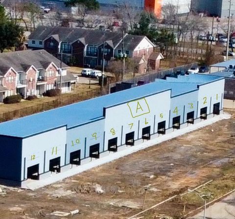 Photo of 6010 Muela Creek, Beaumont, TX 77706 (MLS # 265751)