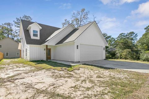 A home in Lumberton