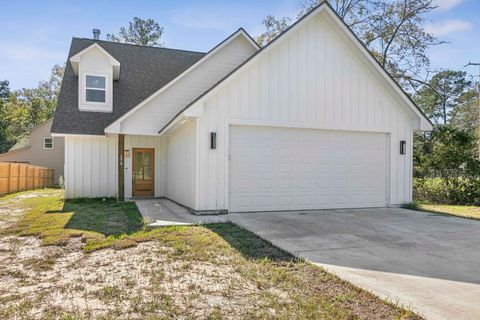 A home in Lumberton